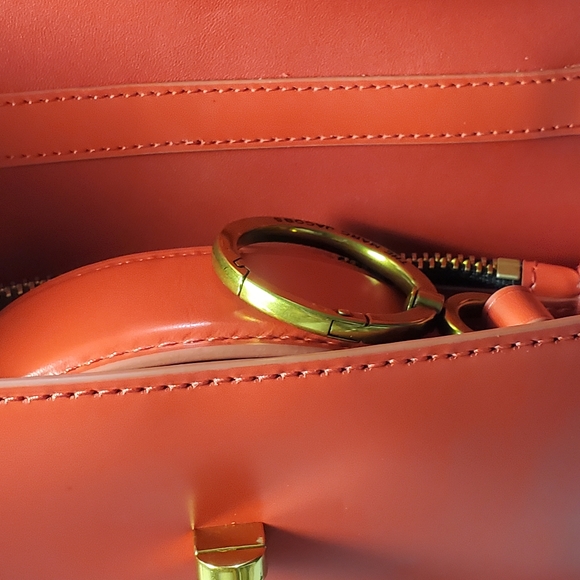 Marc Jacobs Downtown Shoulder Bag - Picture 3 of 7